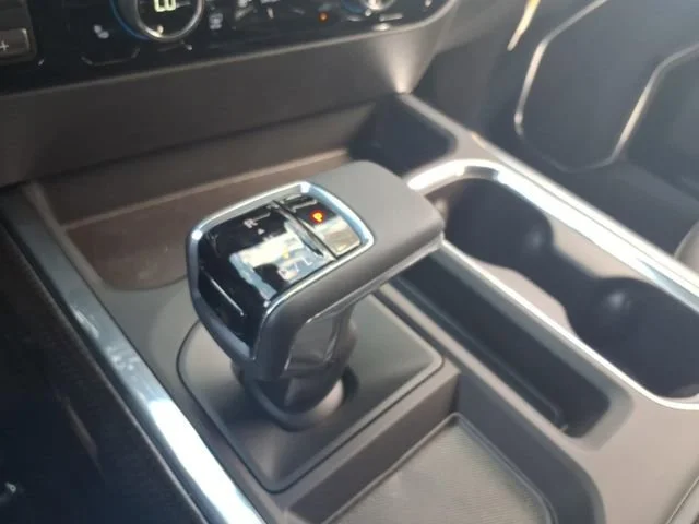 Used 2026 Summit White Chevrolet LT Trail Boss image 21