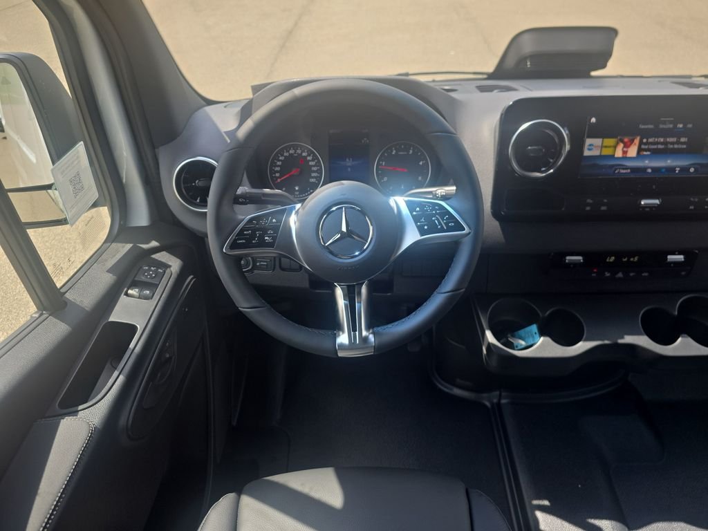 New 2026 Arctic White Mercedes-Benz Cargo 170 WB image 13