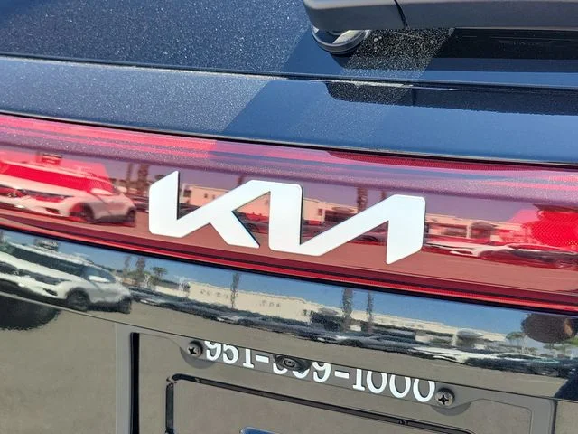 Used 2024 Fusion Black Kia S image 29