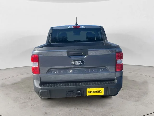 New 2026 Gray Metallic Ford XLT image 4