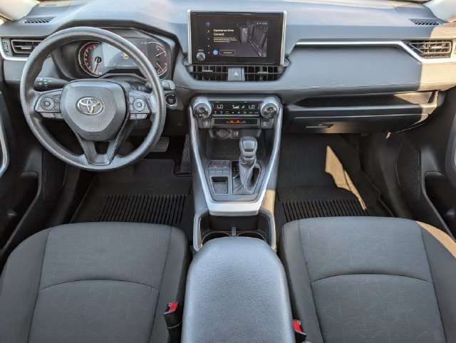 Used 2025 White Toyota XLE image 5