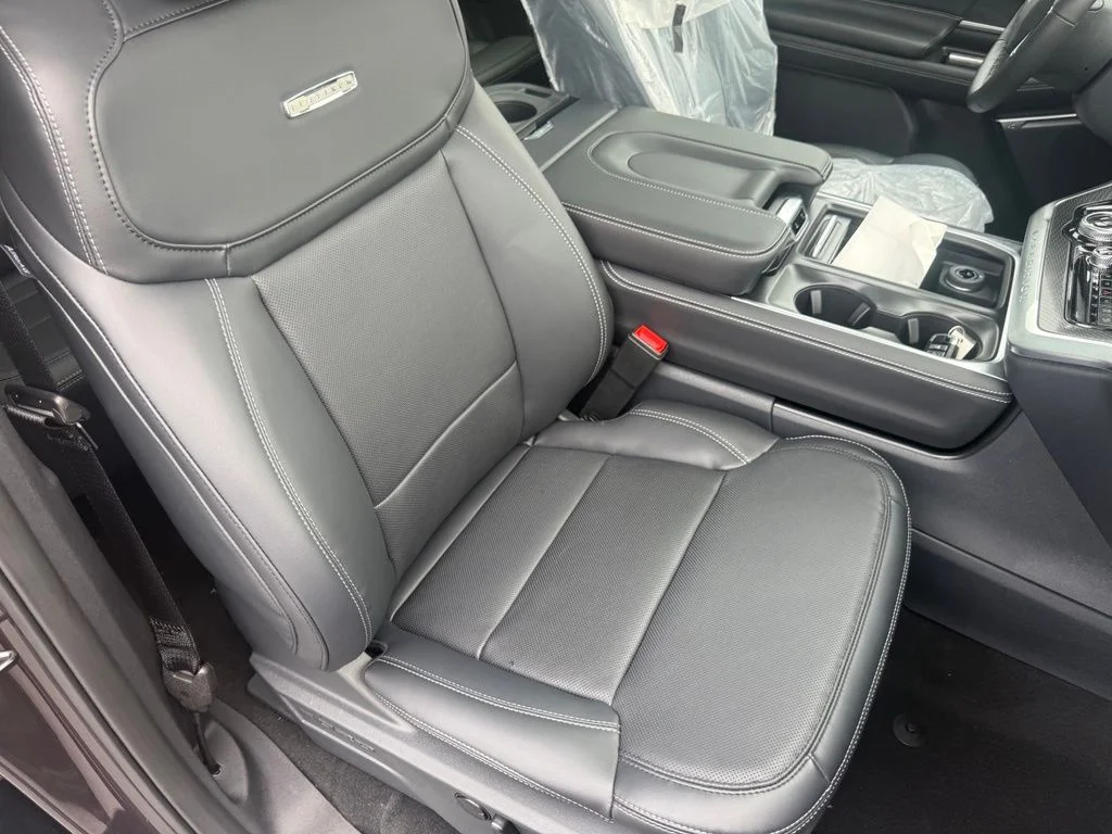 New 2027 Dark Matter Gray Metallic Ford MAX Platinum image 65
