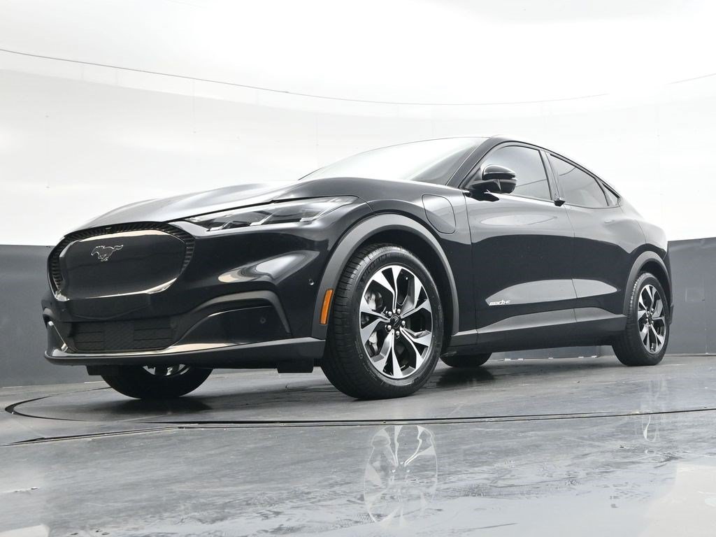 Used 2024 Shadow Black Ford Select image 28