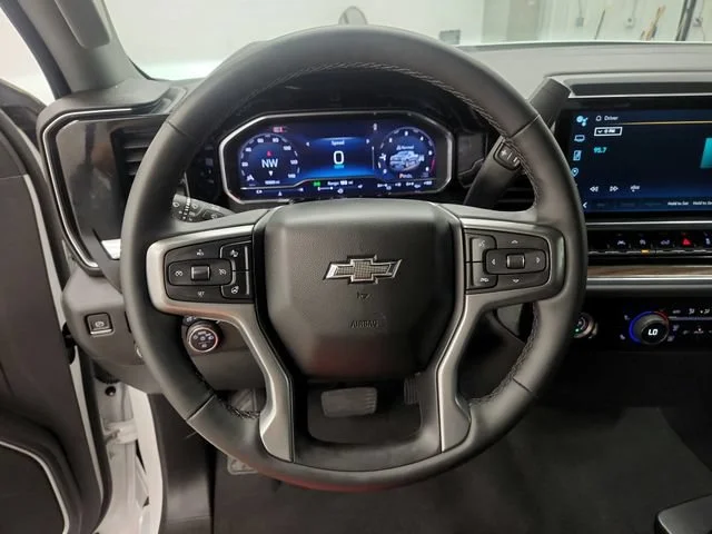 2024 Chevrolet Silverado 1500 RST - Photo 32