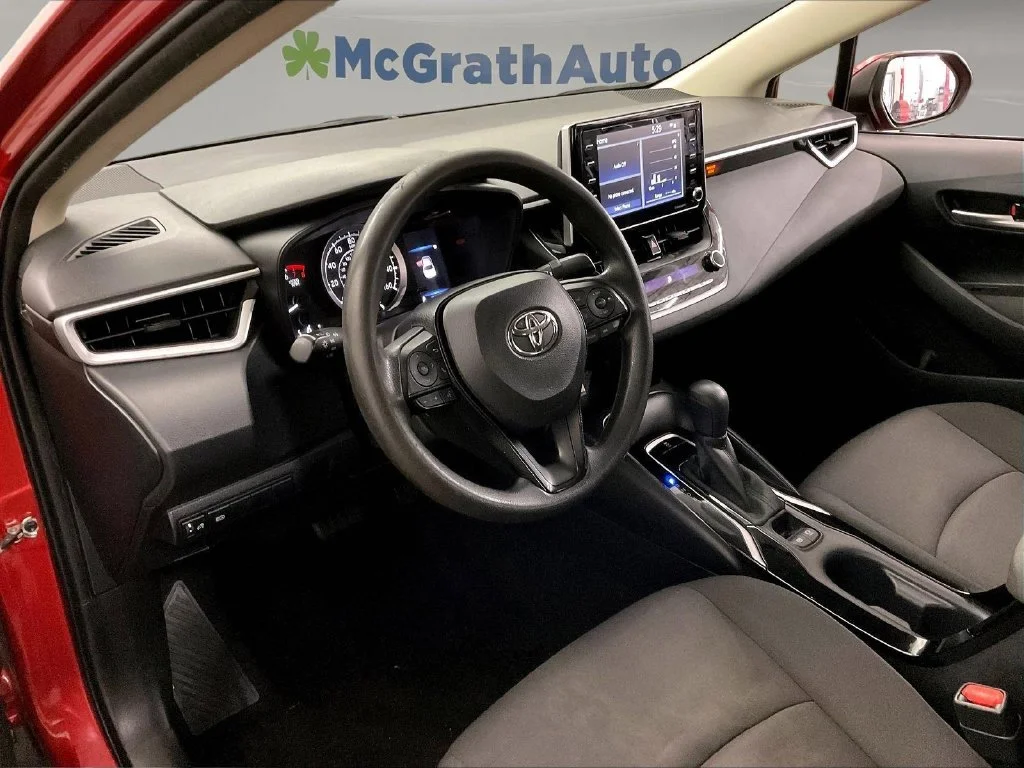 Used 2021 Red Toyota LE image 17