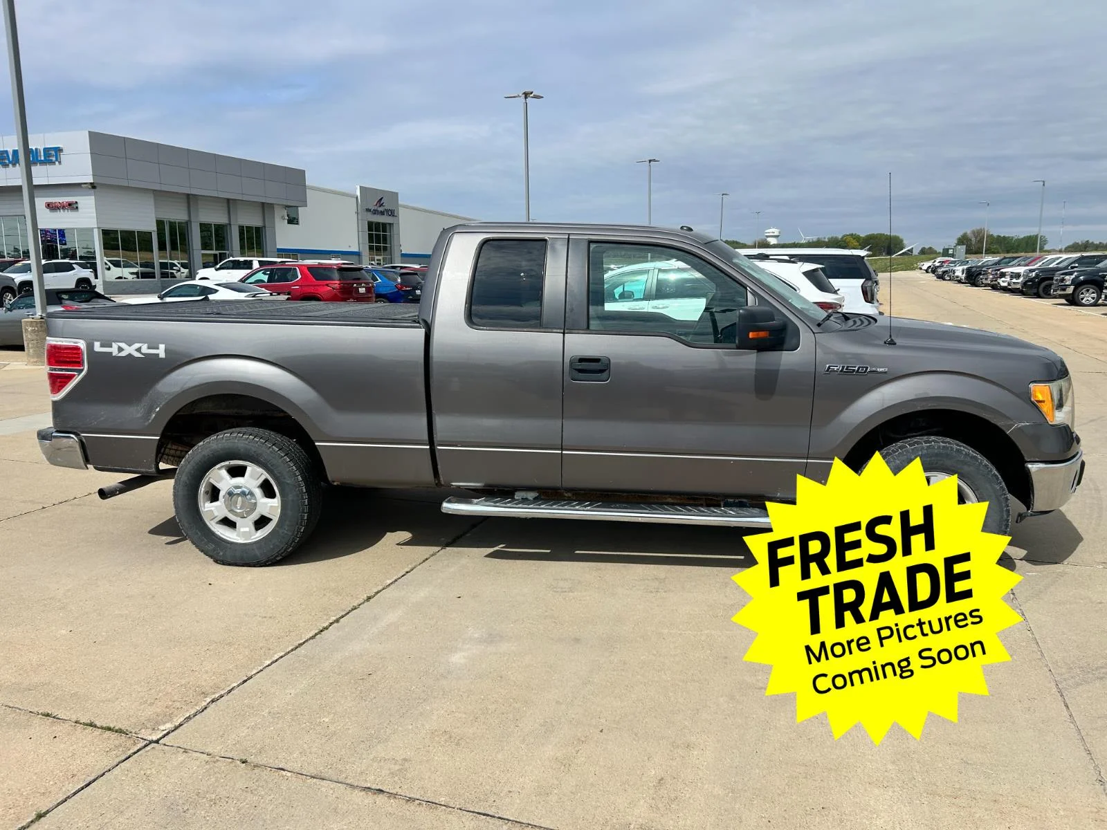 Used 2010 Royal Red Metallic Ford Lariat image 4