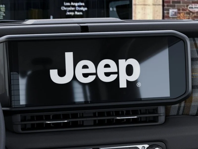 New 2026 Bright White Clear-Coat Exterior Paint Jeep 85th Anniversary Edition image 44