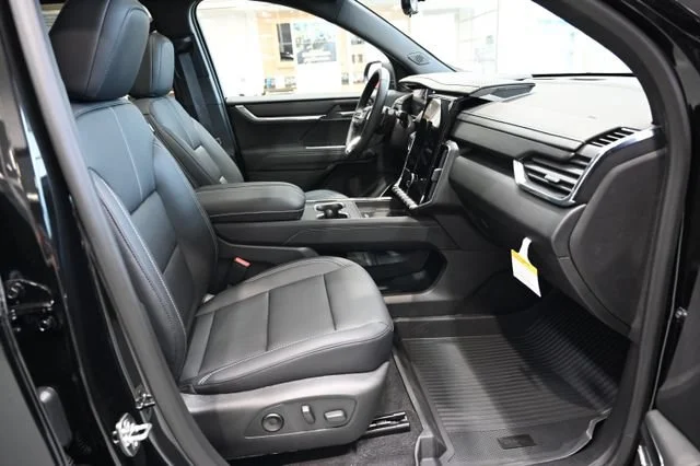 2026 GMC Acadia Elevation - Photo 10