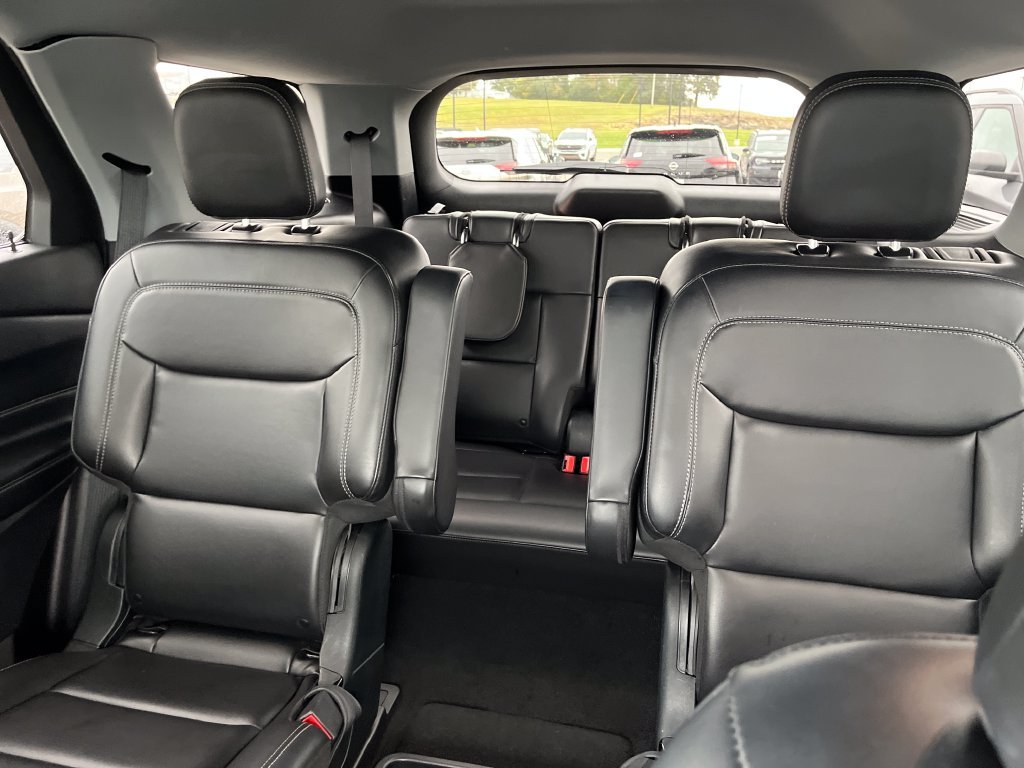Used 2021 Blue Ford XLT image 13