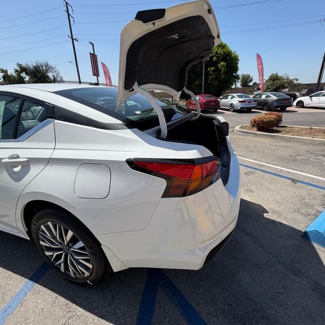 New 2026 Pearl White TriCoat Nissan SV image 8