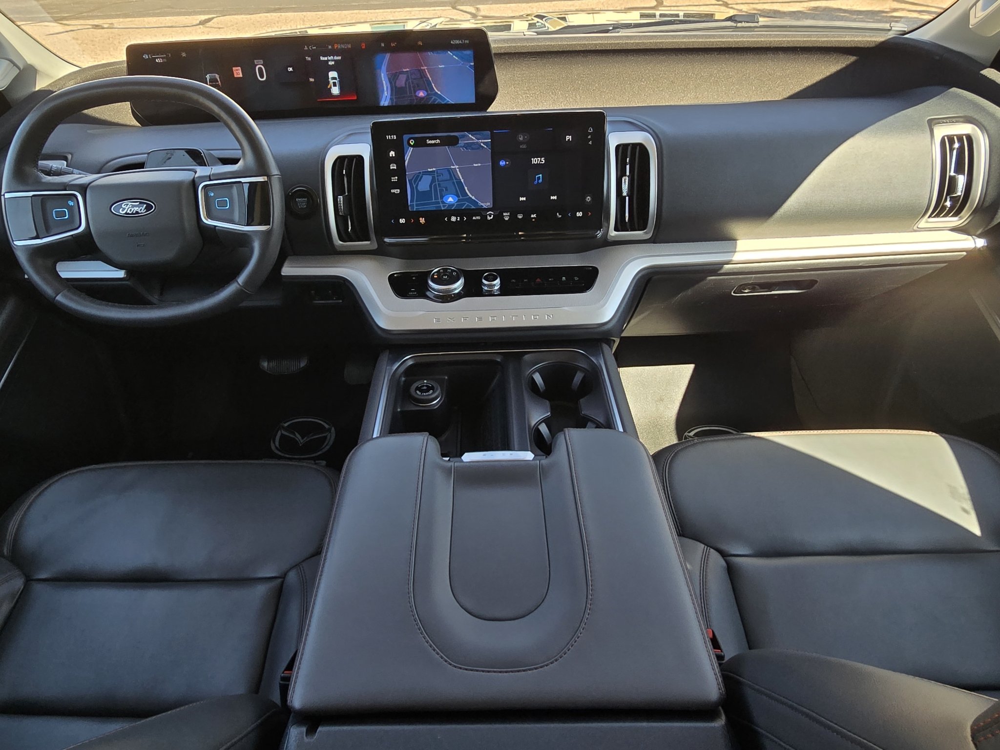 Used 2025 Agate Black Metallic Ford Active image 27