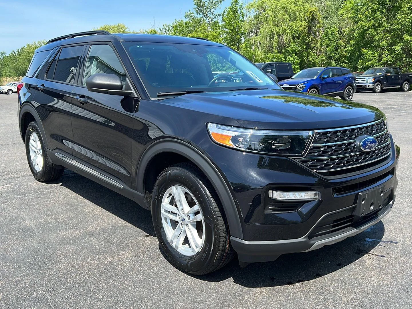 Used 2023 Agate Black Ford XLT image 24