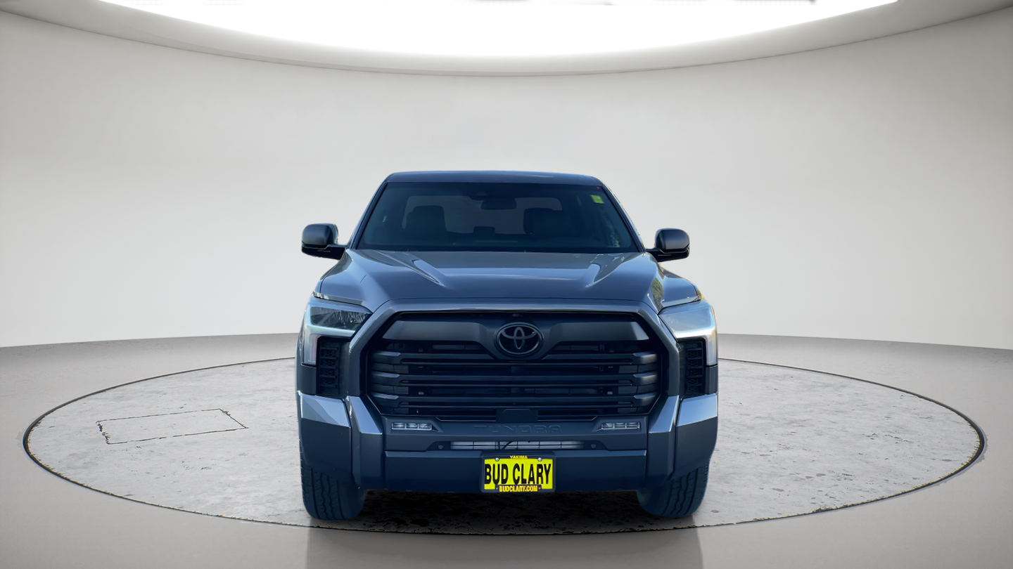 New 2026 Magnetic Gray Metallic Toyota SR5 image 3