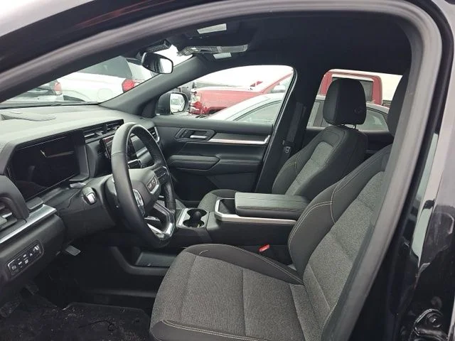 Used 2025 Black GMC Elevation image 9