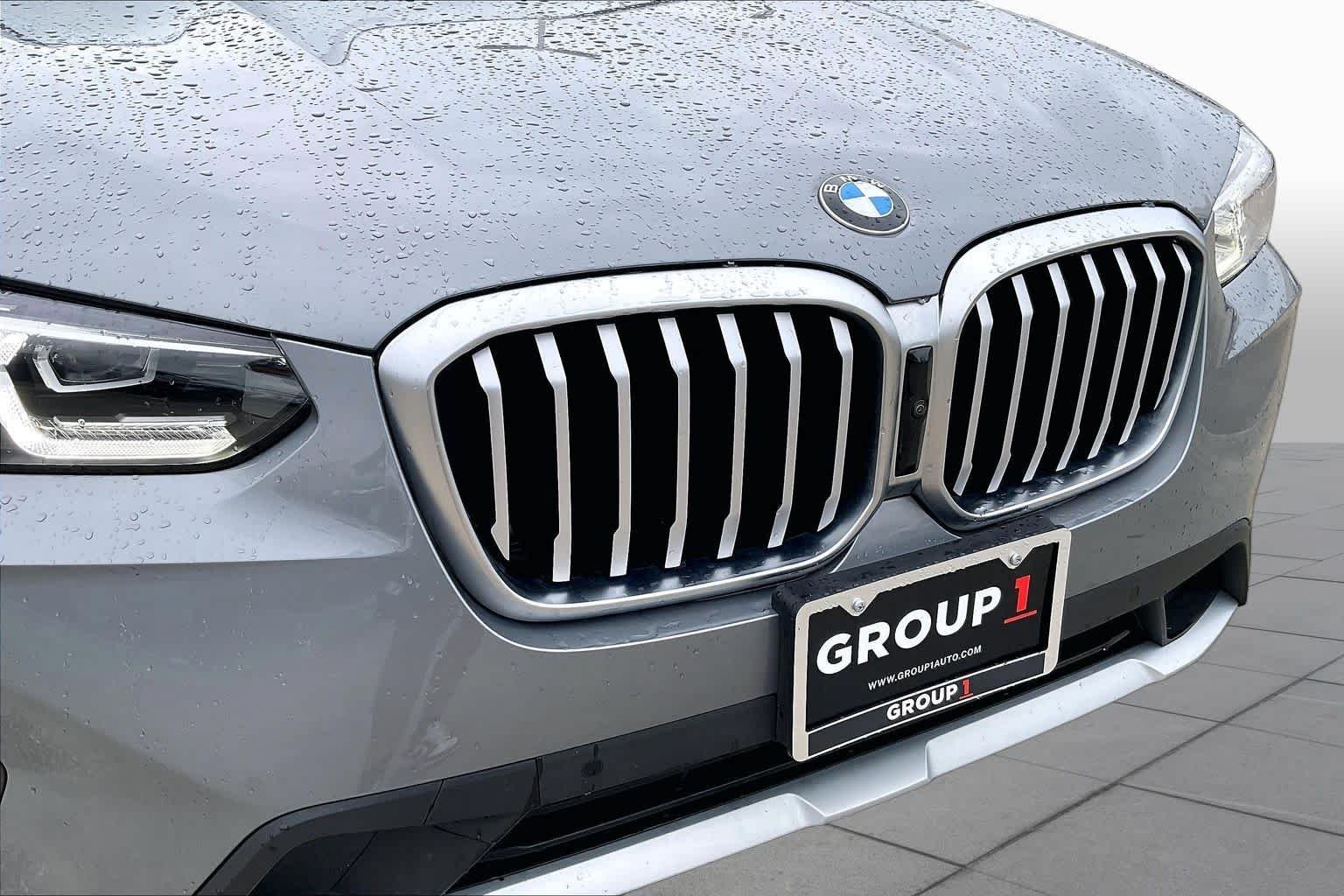 Used 2024 Skyscraper Grey Metallic BMW xDrive30i image 28