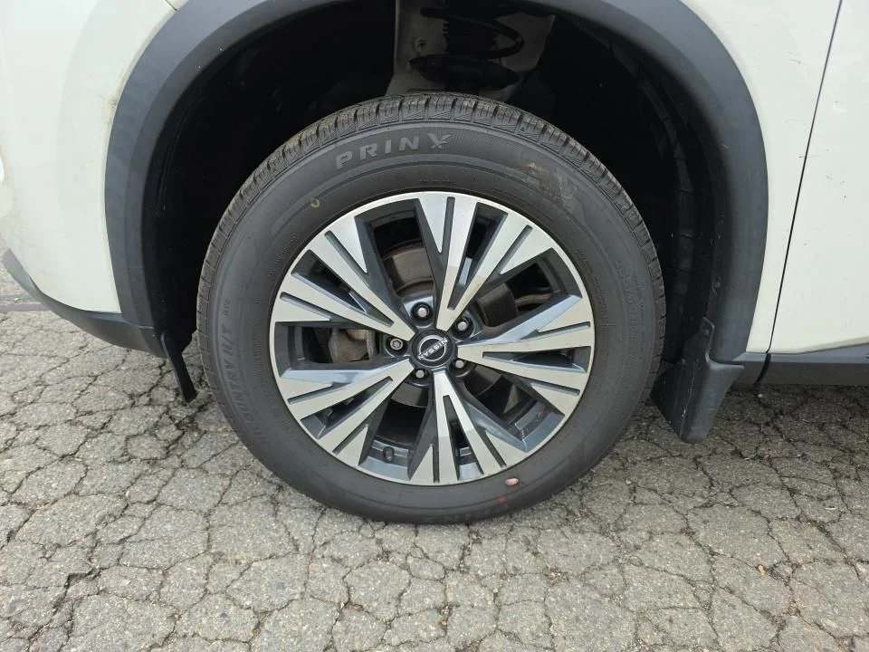 Certified Used 2023 White Nissan SV image 15