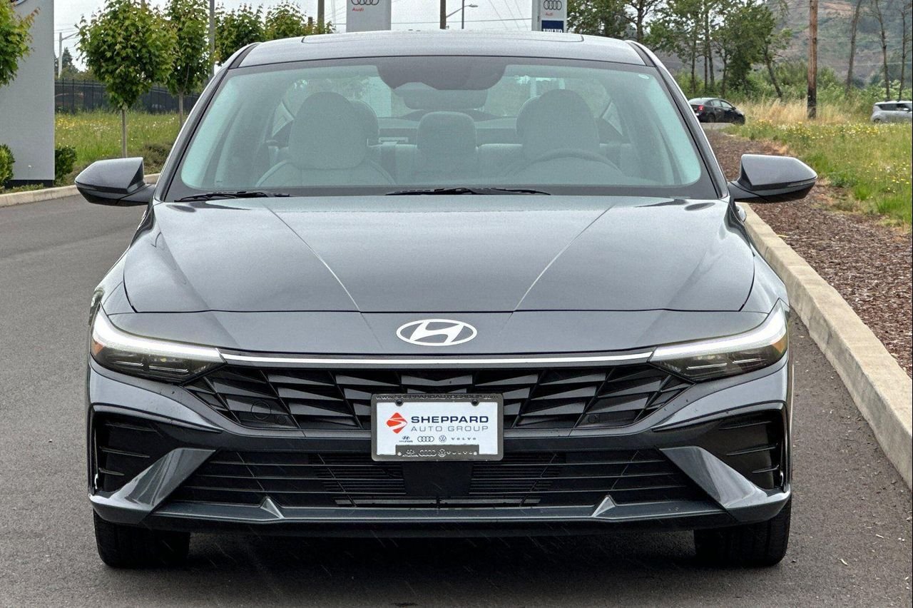 New 2026 Gray Hyundai Limited image 8