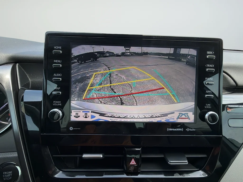 Used 2022 Silver Toyota XLE image 14