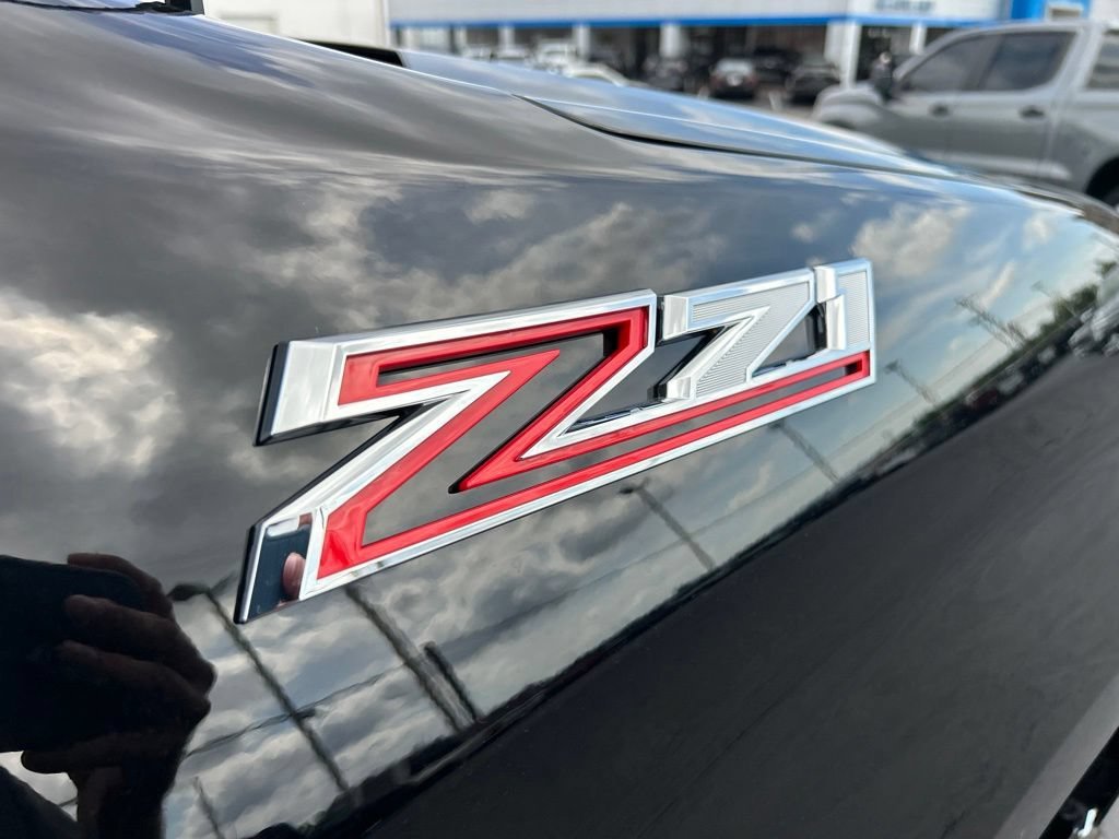 New 2026 Black Chevrolet LT image 12