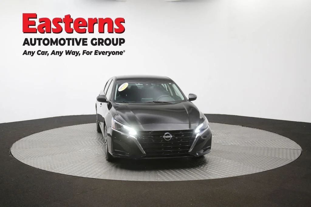 Used 2024 Black Nissan 2.5 SV image 51