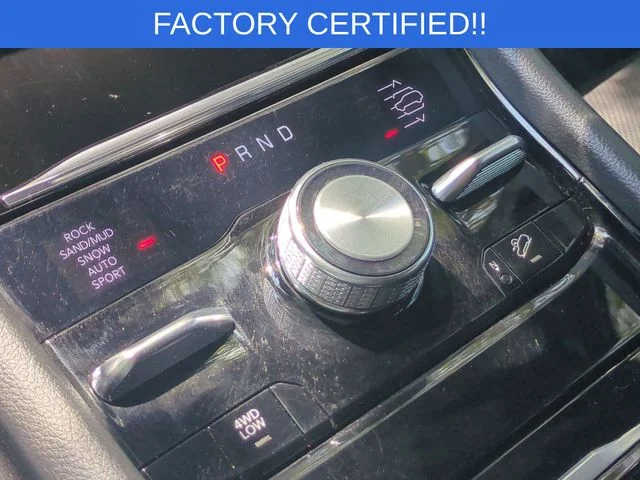 Used 2025 Silver Jeep Overland image 28