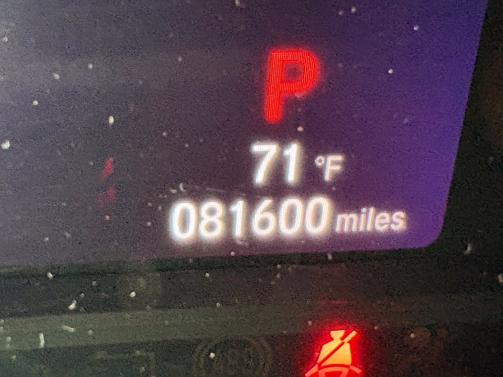 Used 2018 White Honda EX image 11