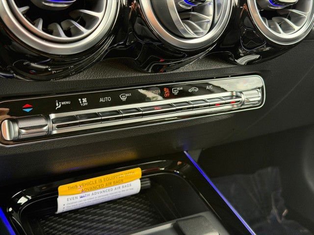 New 2026 MANUFAKTUR Alpine Grey Mercedes-Benz AMG® GLB 35 4MATIC® SUV image 13