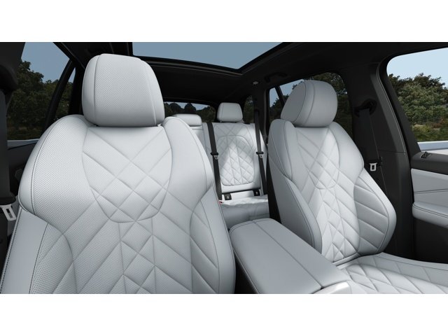 New 2026 Alpine White BMW X5 40i image 11