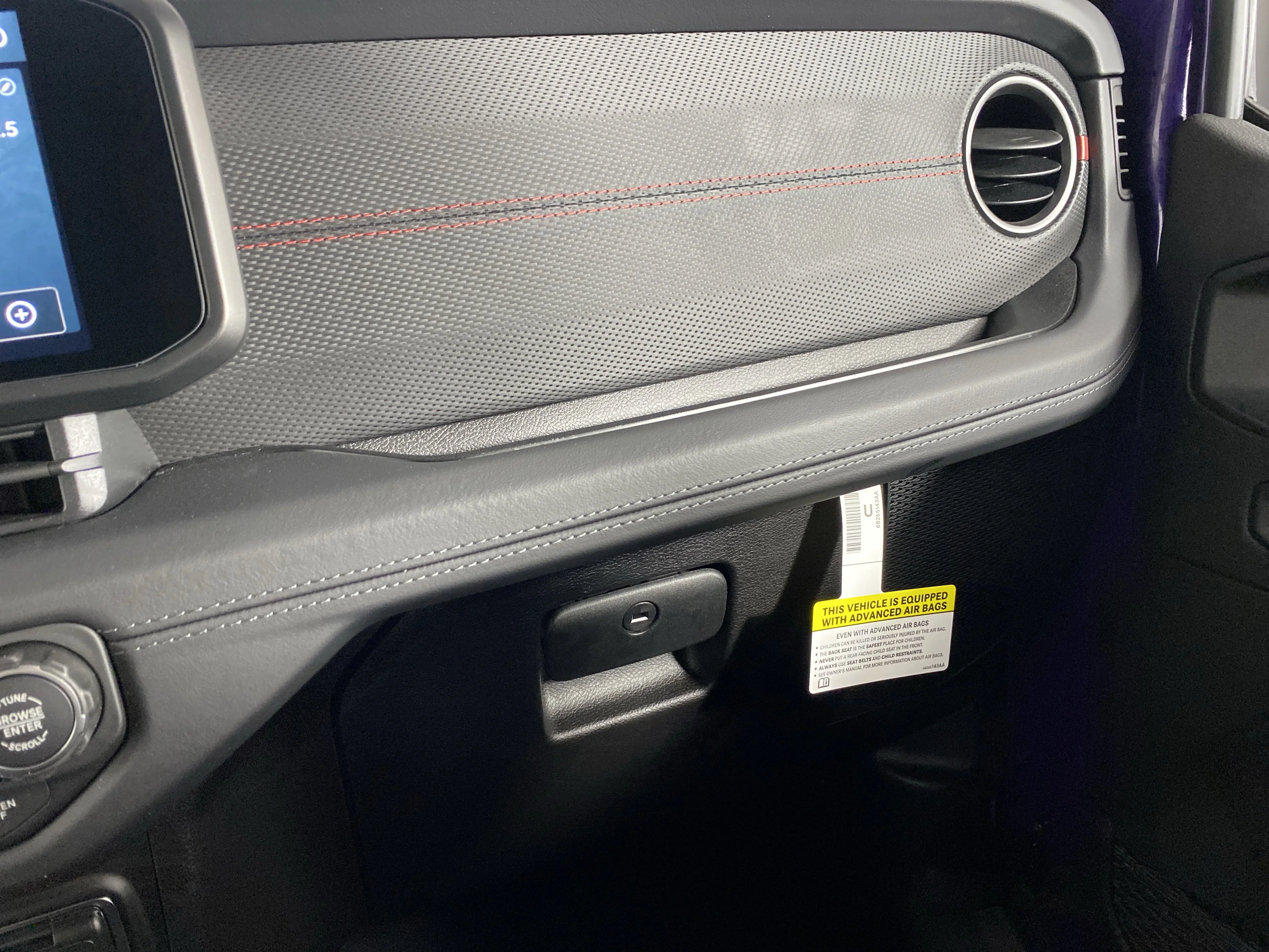 New 2026 Reign Exterior Paint Jeep Rubicon X image 28