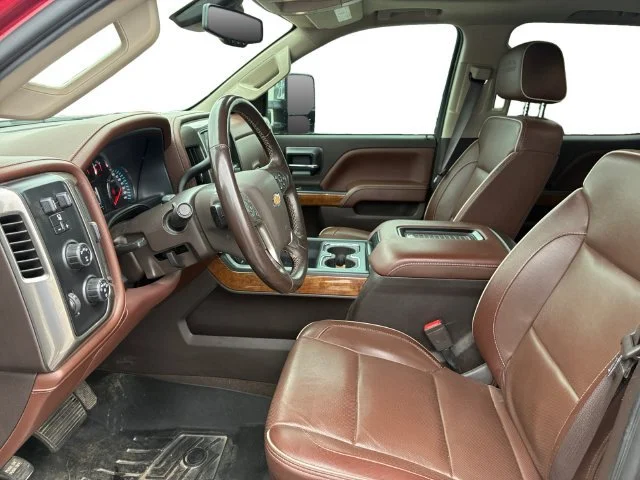 Certified Used 2019 CAJUN RED TINTCOAT Chevrolet High Country image 11