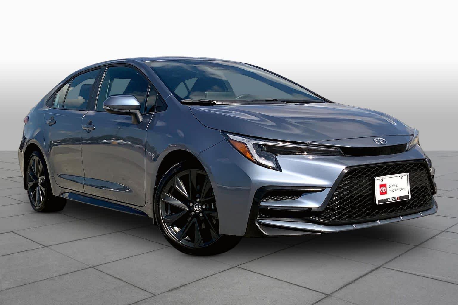 Used 2026 Celestite Toyota SE image 3