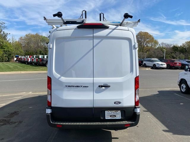 New 2026 White Ford Base image 27