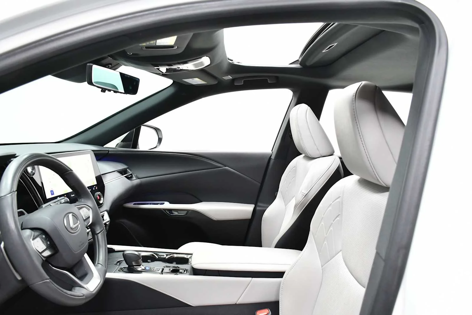 Certified Used 2025 EMINENT WHITE PEARL Lexus Premium Plus image 13