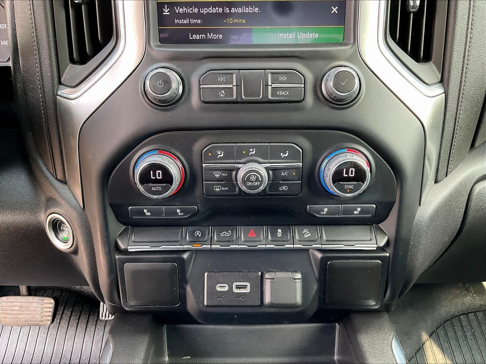 2021 Chevrolet Silverado 1500 RST - Photo 18