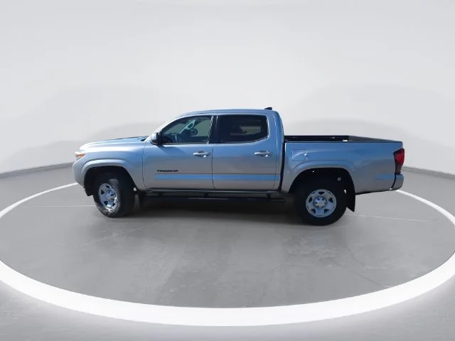 Used 2020 Silver Toyota SR image 6