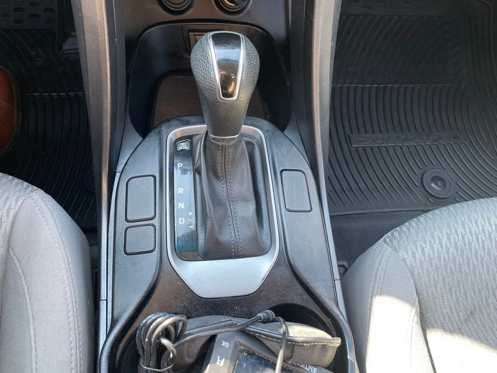 Used 2015 Gray Hyundai Base image 22