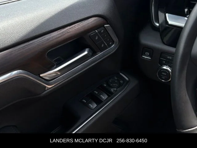 Used 2025 Black GMC SLT image 25