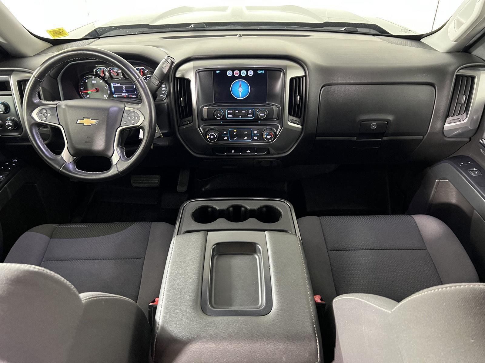 Used 2018 Black Chevrolet LT image 3