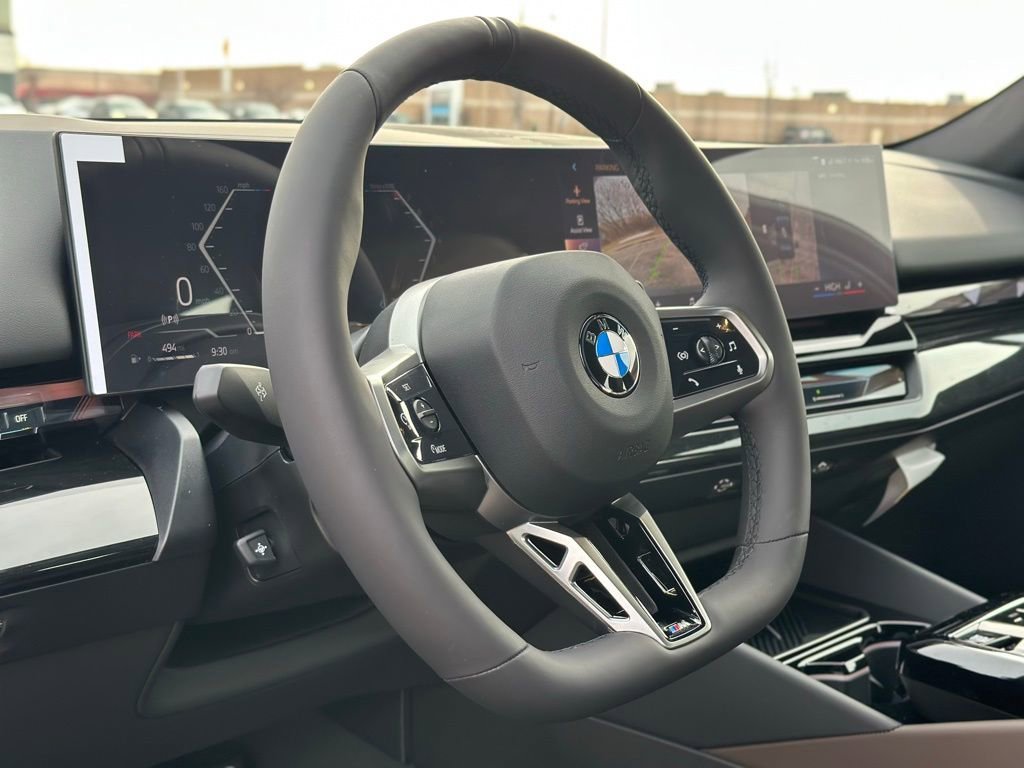 New 2026 Black Sapphire Metallic BMW 530i xDrive image 17