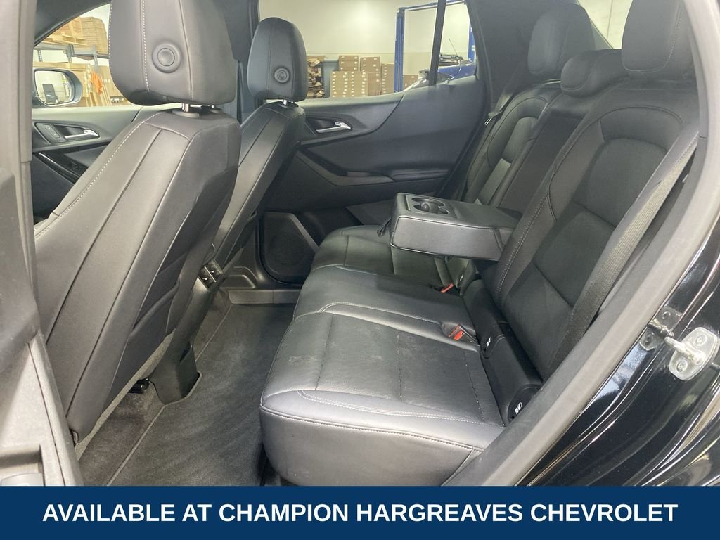 Used 2025 Black Metallic Chevrolet LT image 33