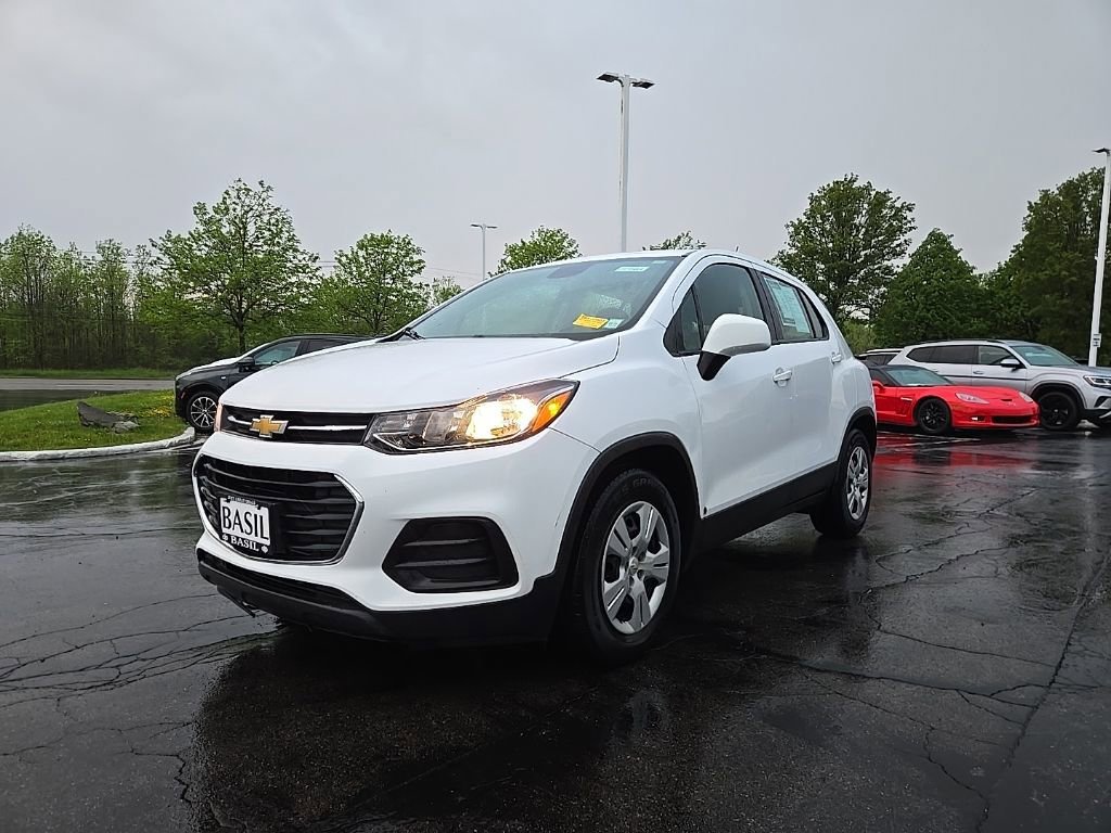 2018 Chevrolet Trax LS's photo