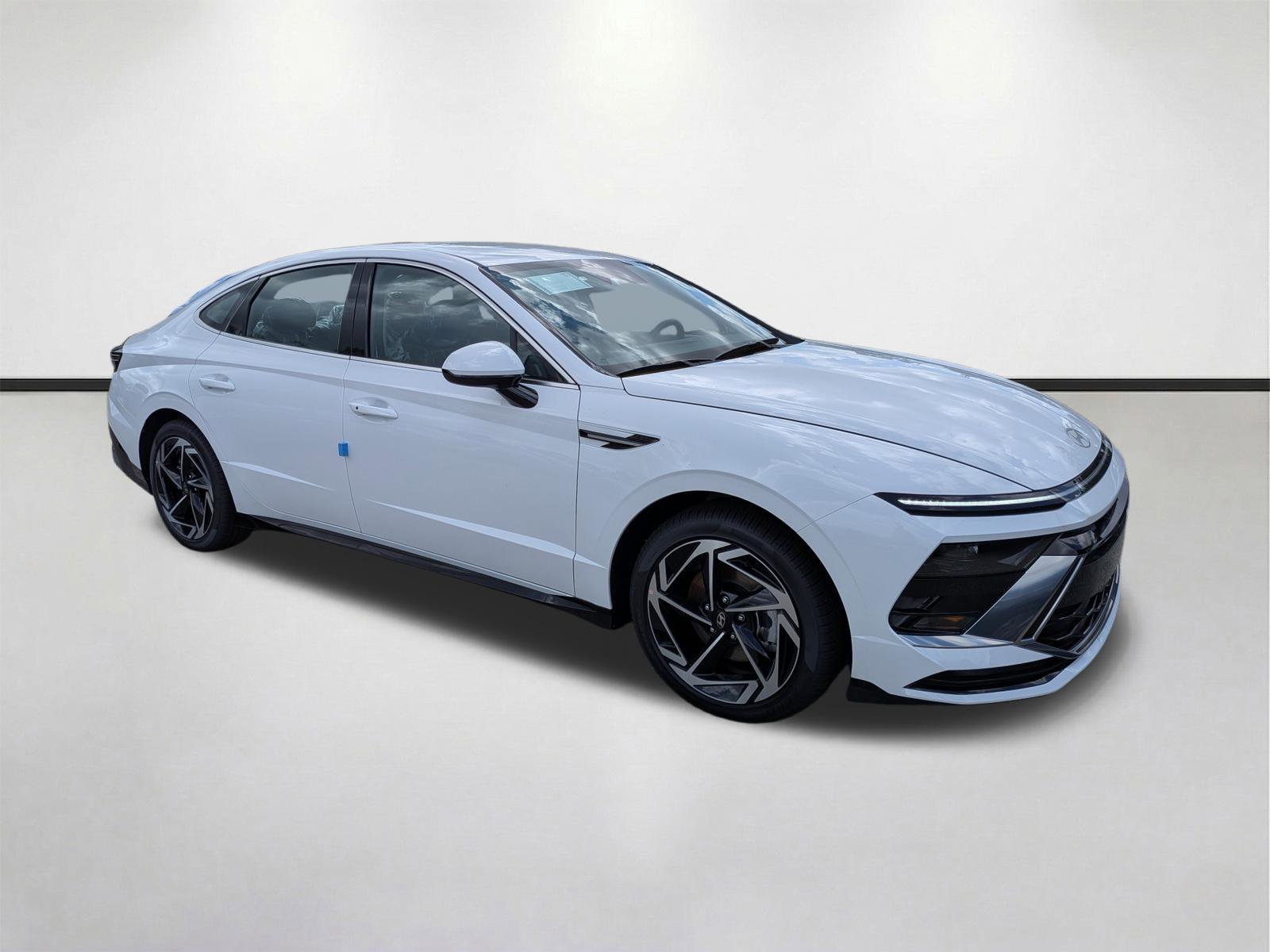 New 2026 Serenity White Hyundai SEL Sport image 32