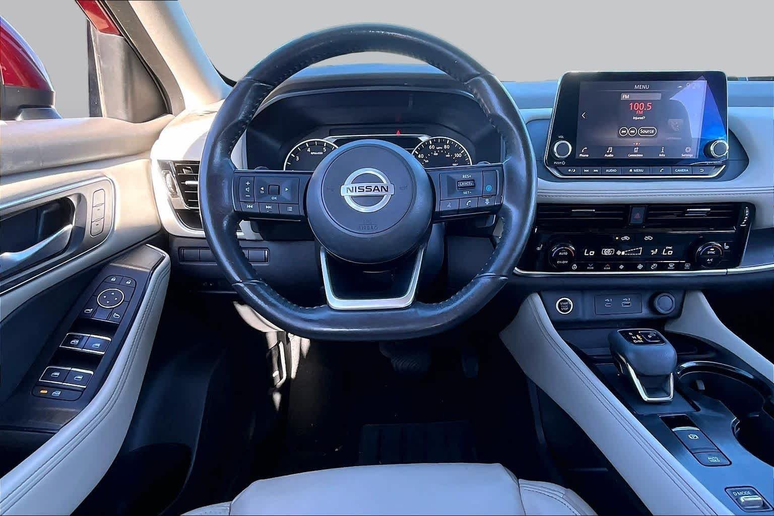 Used 2021 Scarlet Ember Tintcoat Nissan SL image 6