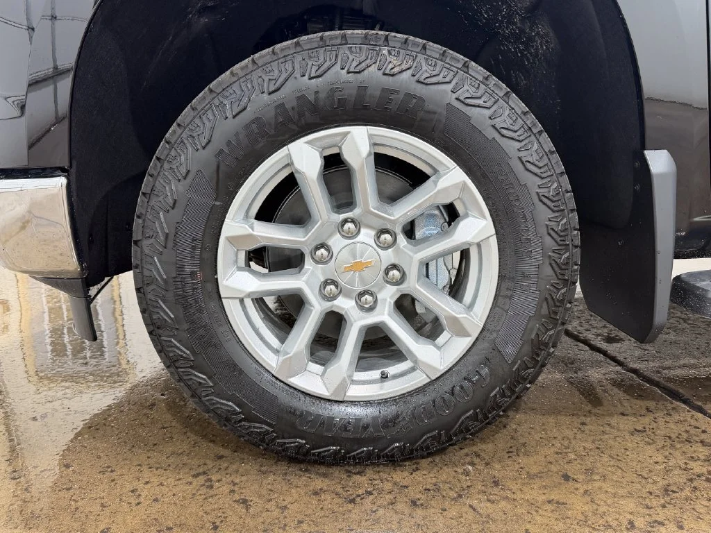 2026 Chevrolet Silverado 1500 LT - Photo 15