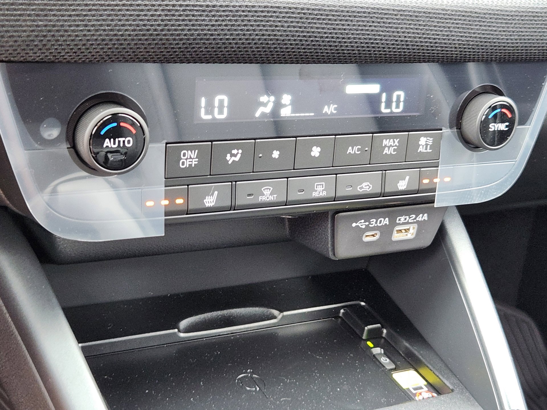 2026 Subaru Outback Premium - Photo 15