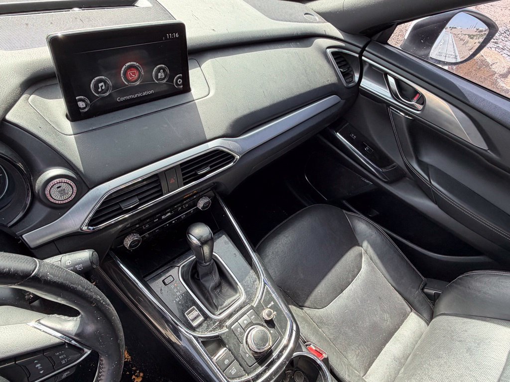 Used 2020 White Mazda Grand Touring image 26