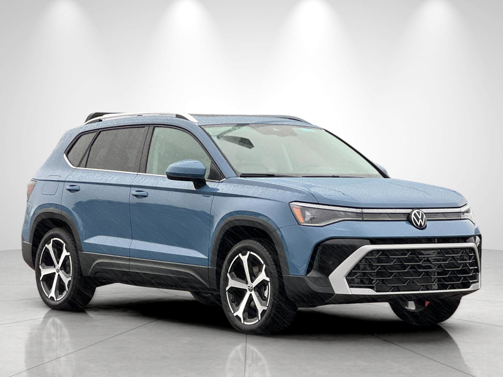 New 2026 Monterey Blue Pearl Volkswagen SEL image 7