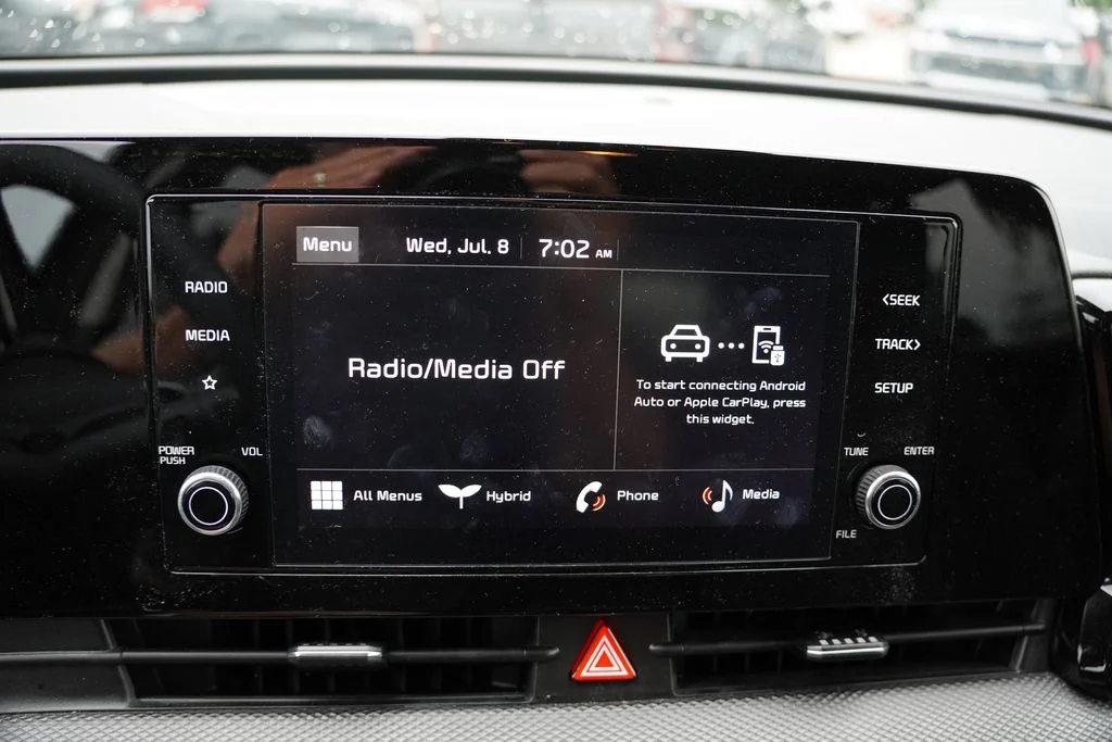 Used 2023 Fusion Black Kia LX image 5