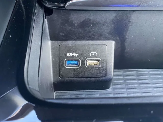 Used 2021 Blue Genesis 2.5T image 33