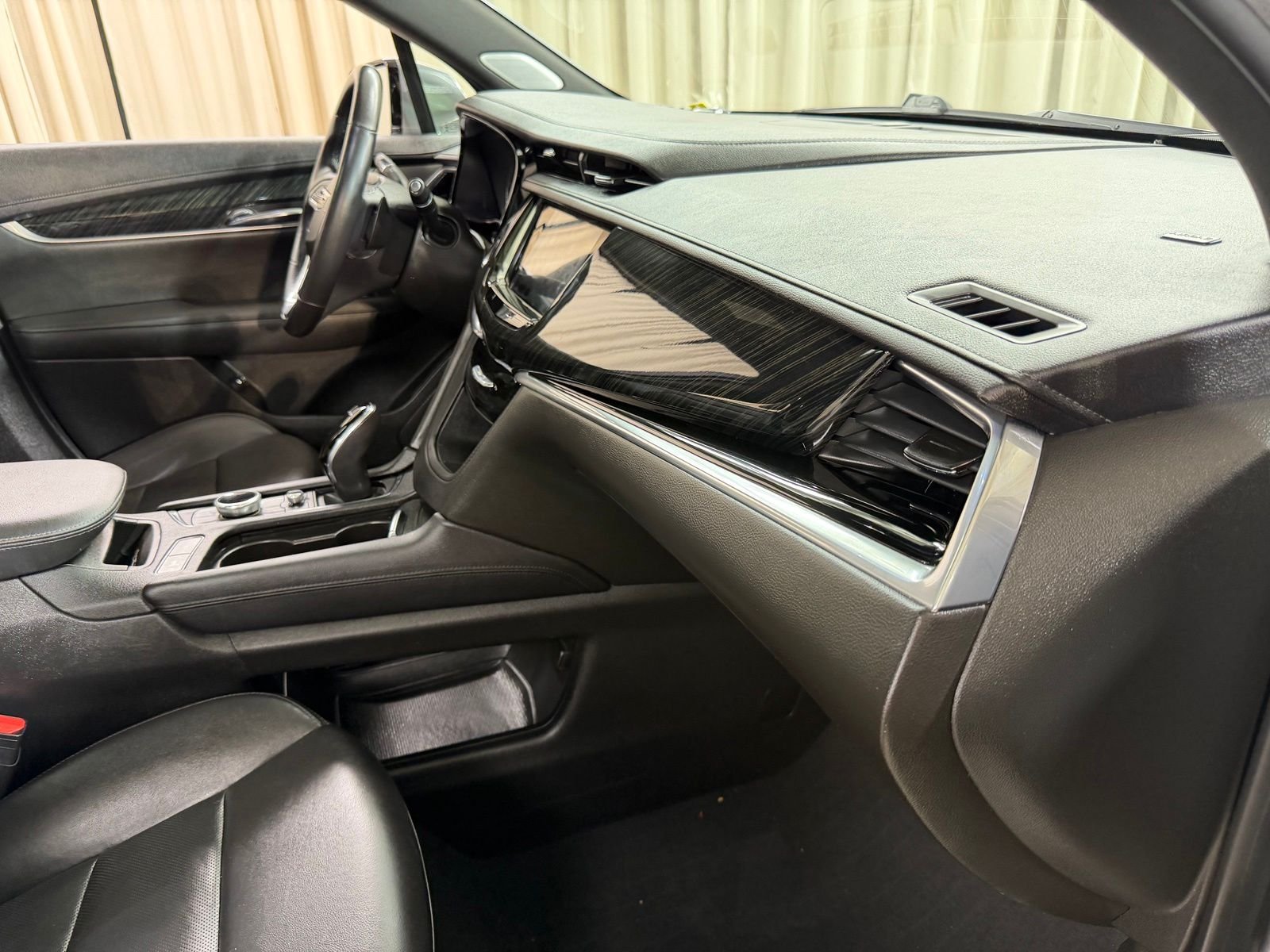 Used 2021 Gray Cadillac Premium Luxury image 47
